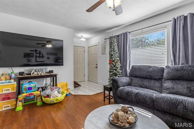 336 Academy, Ste Genevieve, MO 63670