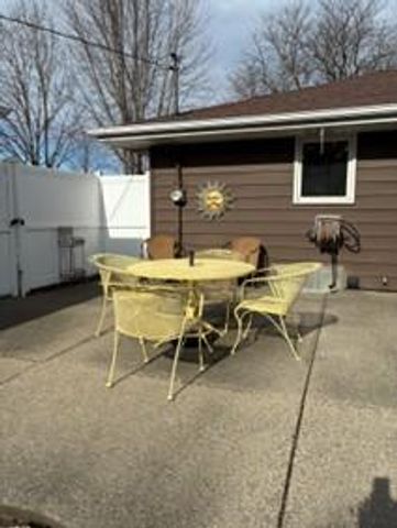 8603 Greystone Avenue S, Cottage Grove, MN 55016