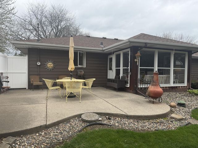 8603 Greystone Avenue S, Cottage Grove, MN 55016