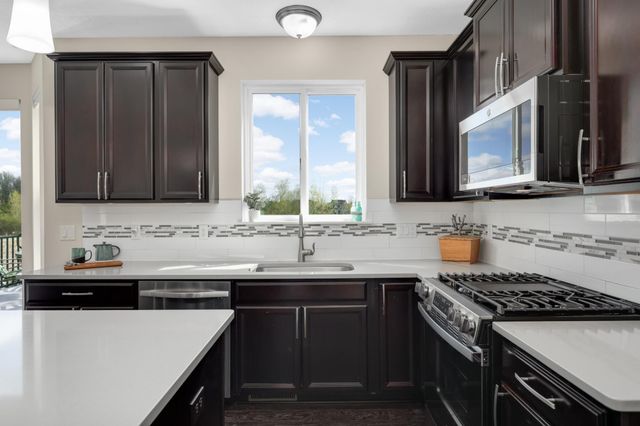 4181 Prairie View Trail, Medina, MN 55340