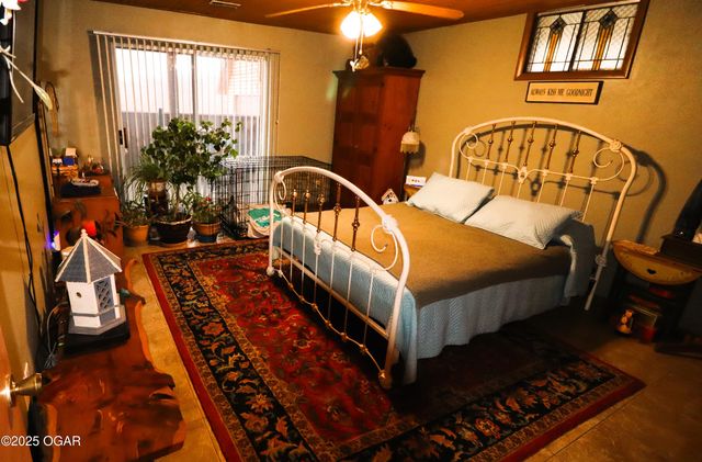 19905 S 1491 Road, Stockton, MO 65785