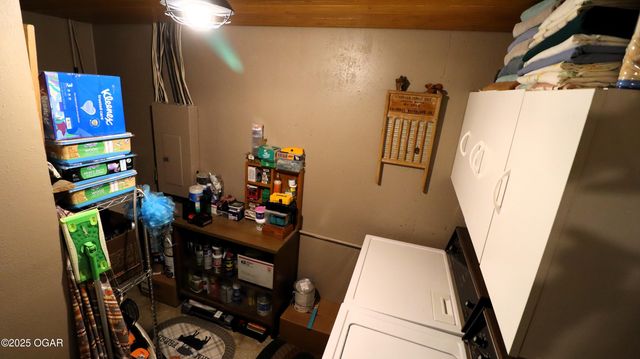 19905 S 1491 Road, Stockton, MO 65785