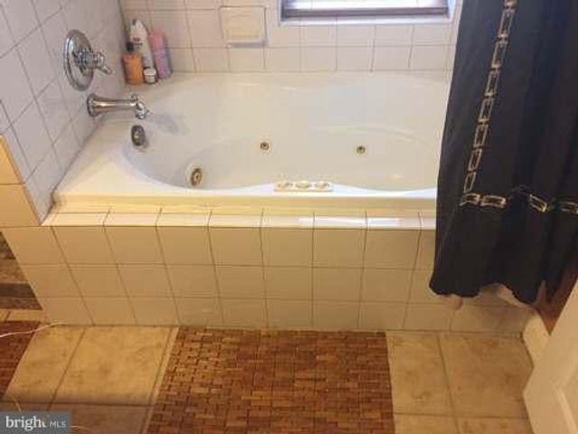 820 K ST NE, Washington, DC 20002