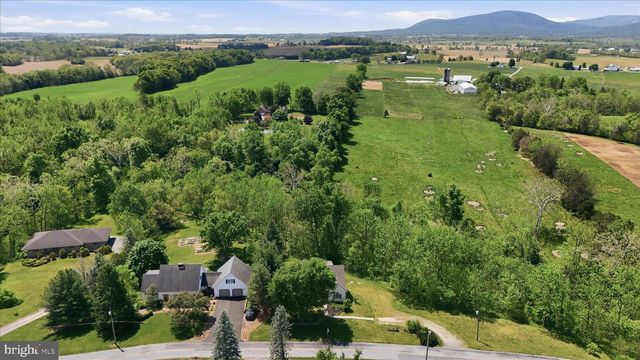 8624 ORCHARD DRIVE, Mercersburg, PA 17236