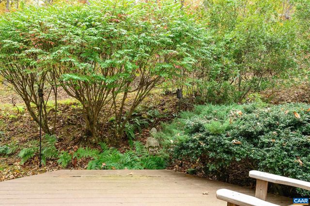 1688 STONEY CREEK DR, Charlottesville, VA 22902