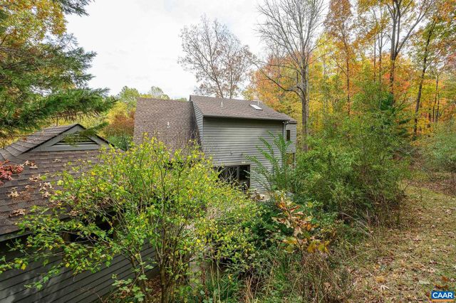 1688 STONEY CREEK DR, Charlottesville, VA 22902