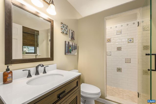 1688 STONEY CREEK DR, Charlottesville, VA 22902