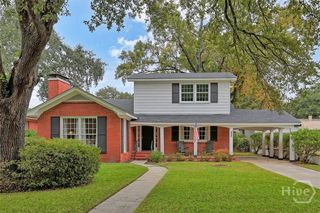 434 E 60th Street, Savannah, GA 31405