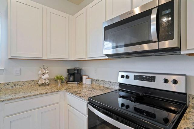 51 Woodsorrel Street, Freeport, FL 32439