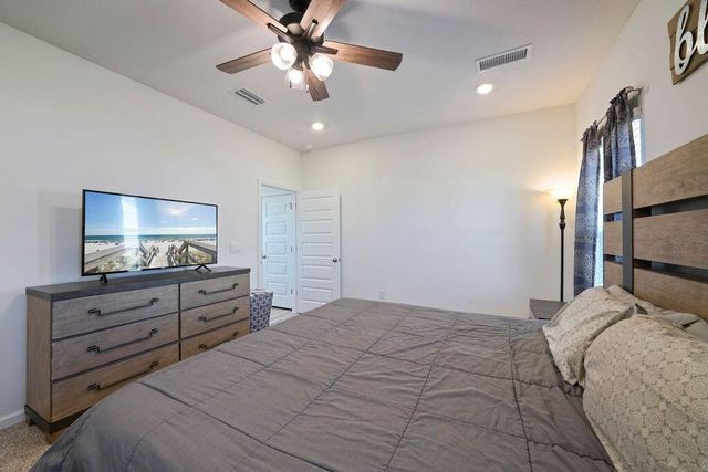 51 Woodsorrel Street, Freeport, FL 32439