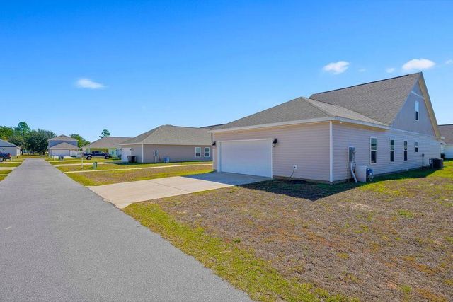 51 Woodsorrel Street, Freeport, FL 32439