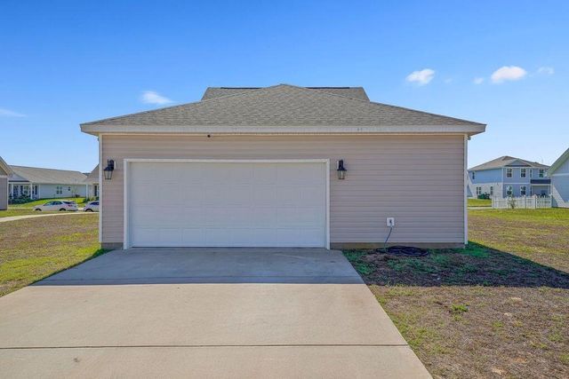 51 Woodsorrel Street, Freeport, FL 32439