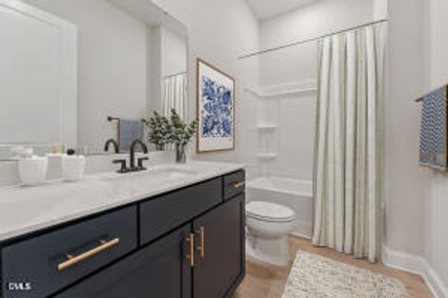 1122 Masters Place Way 121, Durham, NC 27703