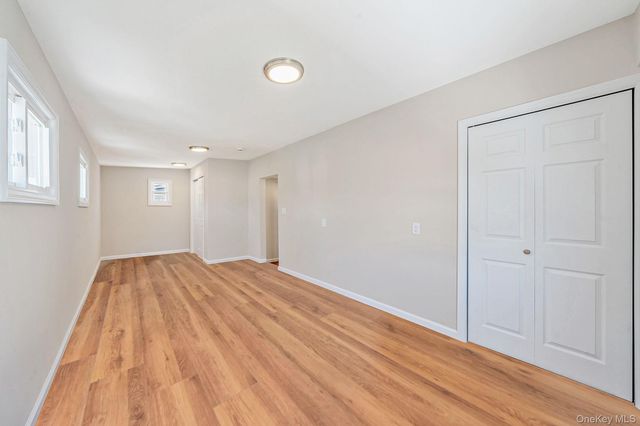 16 Hapsburg Place, Hempstead, NY 11550