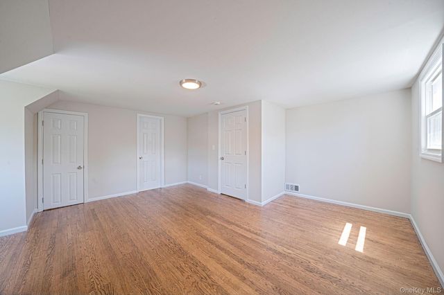 16 Hapsburg Place, Hempstead, NY 11550