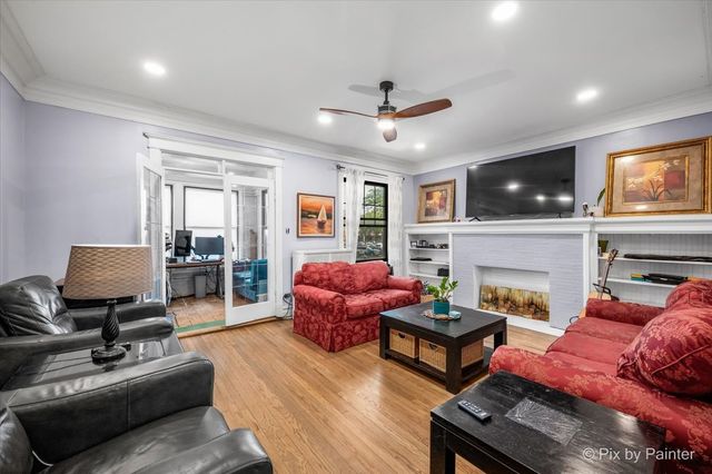 1209 E 53rd Street 1, Chicago, IL 60615