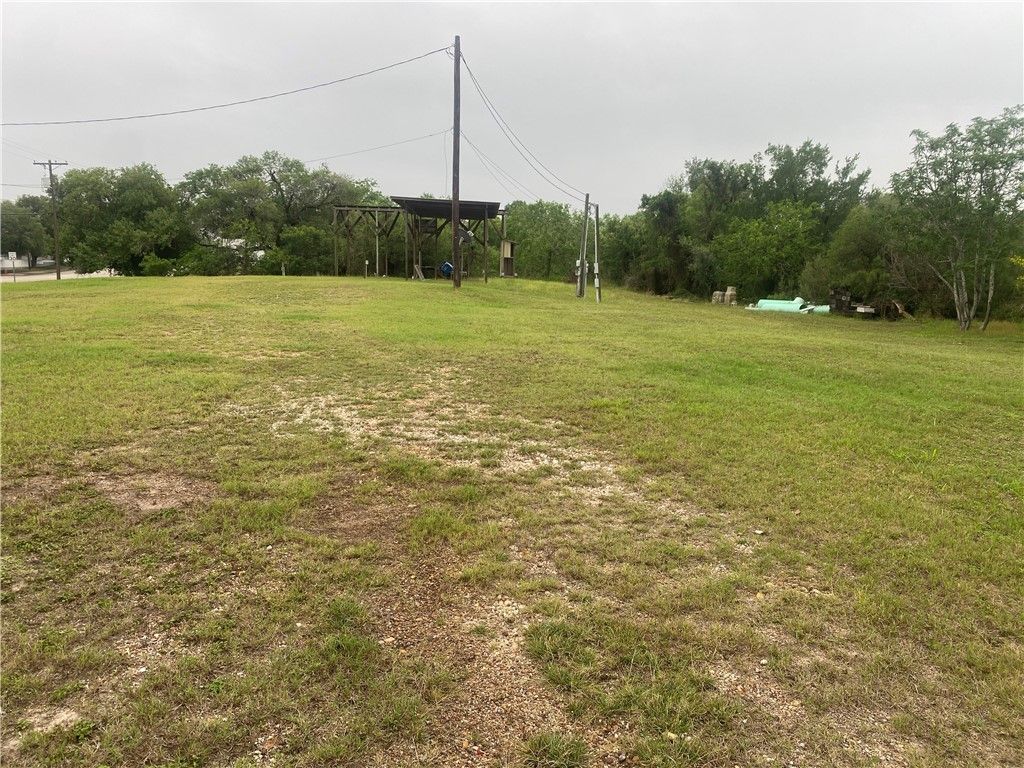 908 Power, Refugio, TX 78377 — exterior