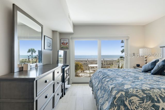 21 S Forest Beach Dr Apt 302, Hilton Head Island, SC 29928