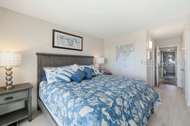 21 S Forest Beach Dr Apt 302, Hilton Head Island, SC 29928