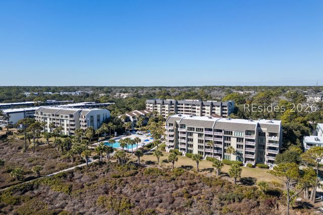 21 S Forest Beach Dr Apt 302, Hilton Head Island, SC 29928