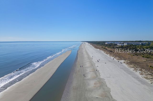 21 S Forest Beach Dr Apt 302, Hilton Head Island, SC 29928