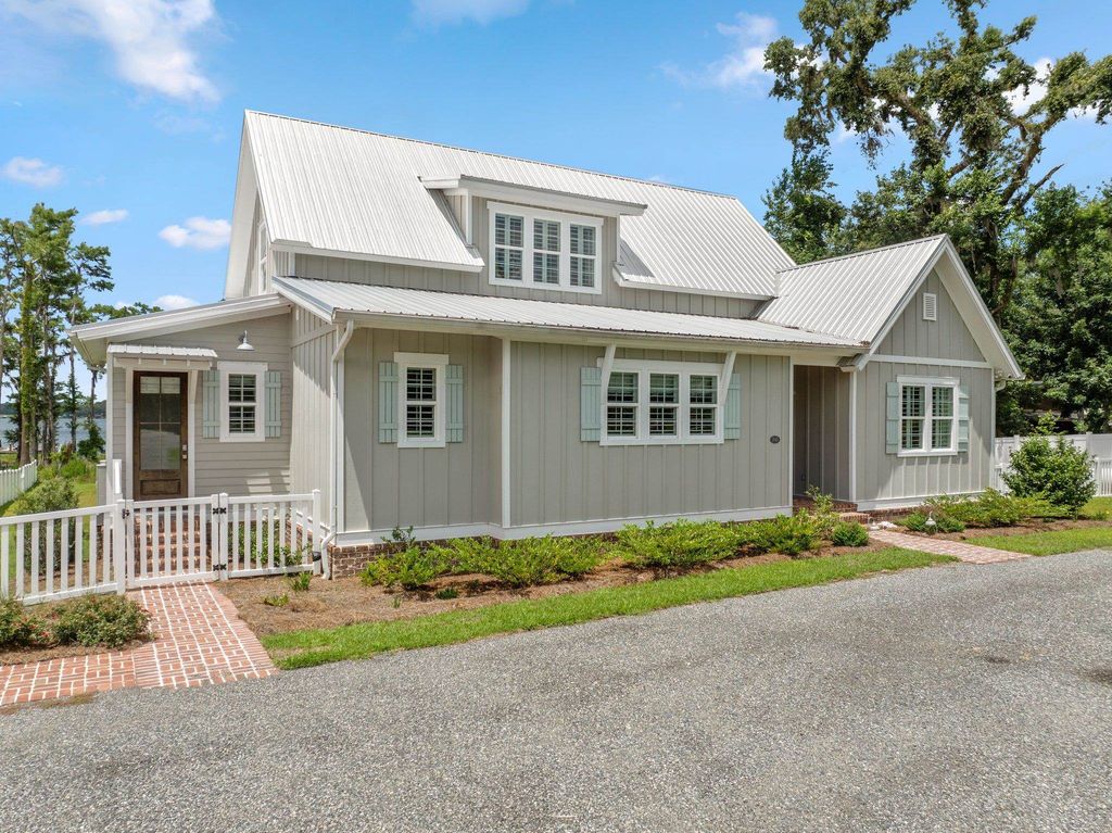 2845 NE Cherry Lake Circle, Pinetta, FL 32350
