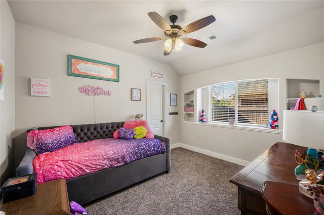 523 Stillwater Drive, Waxahachie, TX 75165