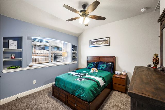 523 Stillwater Drive, Waxahachie, TX 75165