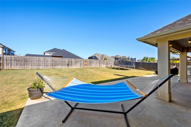 523 Stillwater Drive, Waxahachie, TX 75165
