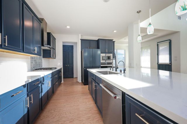 2107 Brooke Avery Drive, Katy, TX 77494