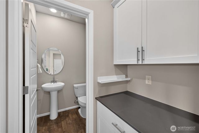 23714 229th Place SE, Maple Valley, WA 98038