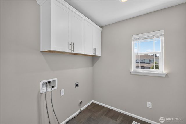23714 229th Place SE, Maple Valley, WA 98038