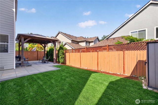 23714 229th Place SE, Maple Valley, WA 98038