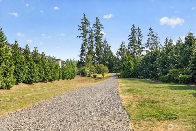 23714 229th Place SE, Maple Valley, WA 98038