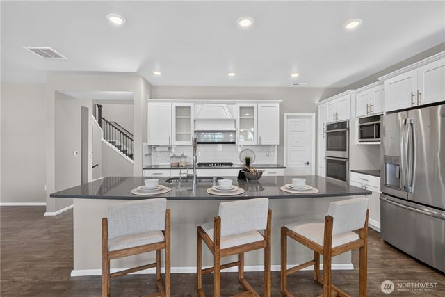23714 229th Place SE, Maple Valley, WA 98038