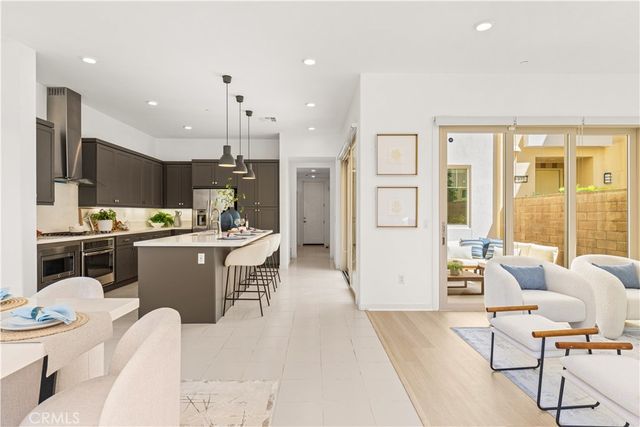 129 Terrapin, Irvine, CA 92618