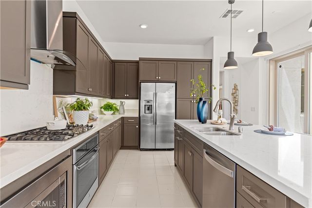 129 Terrapin, Irvine, CA 92618