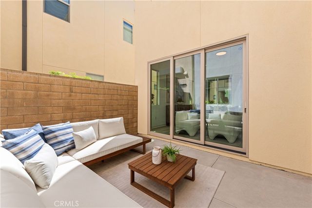 129 Terrapin, Irvine, CA 92618