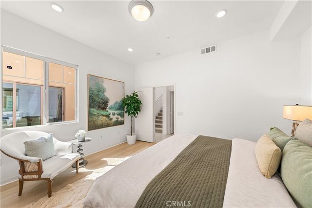 129 Terrapin, Irvine, CA 92618