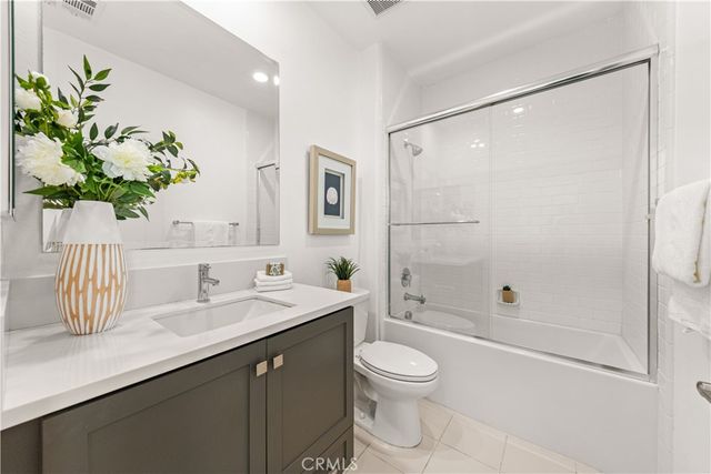 129 Terrapin, Irvine, CA 92618