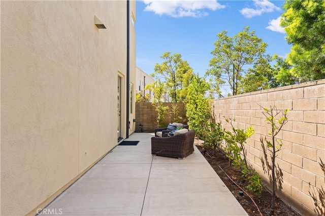 129 Terrapin, Irvine, CA 92618