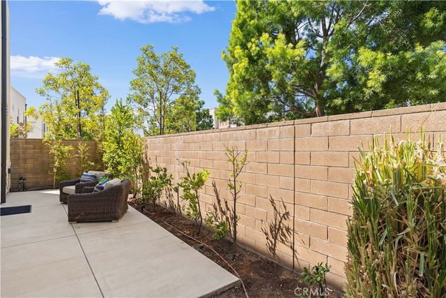 129 Terrapin, Irvine, CA 92618