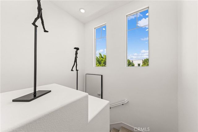 129 Terrapin, Irvine, CA 92618