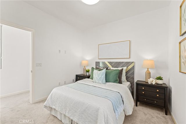 129 Terrapin, Irvine, CA 92618