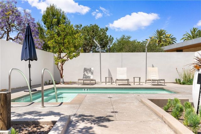 129 Terrapin, Irvine, CA 92618