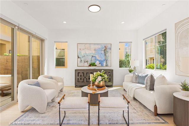 129 Terrapin, Irvine, CA 92618