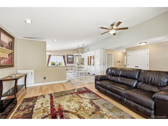 7209 S Houstoun Waring Cir, Littleton, CO 80120