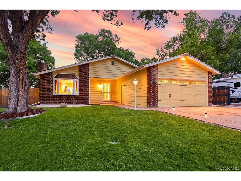 7209 S Houstoun Waring Cir, Littleton, CO 80120