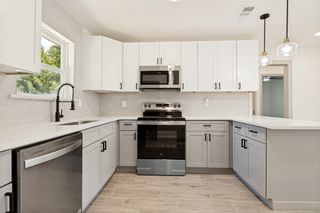 414 Dawson Circle, Grand Prairie, TX 75051