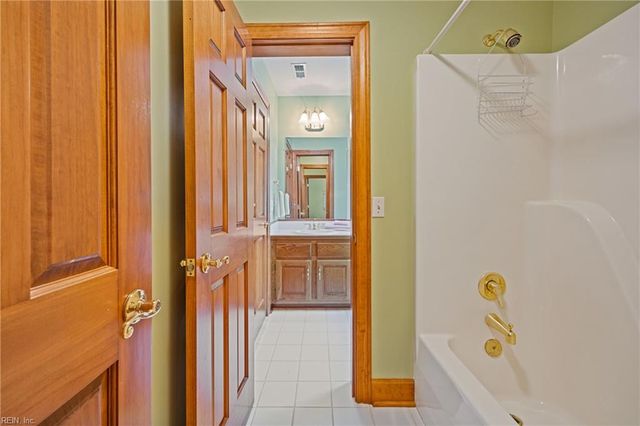 953 Old Ferry RD, Edenton, NC 27932